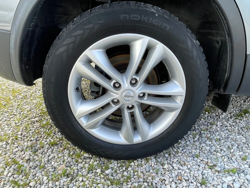 Nissan Qashqai 1.6 газ BRC като нова , снимка 7 - Автомобили и джипове - 53499661