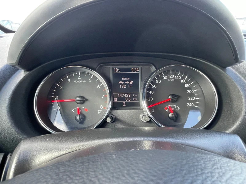 Nissan Qashqai 1.6 газ BRC като нова , снимка 12 - Автомобили и джипове - 53499661