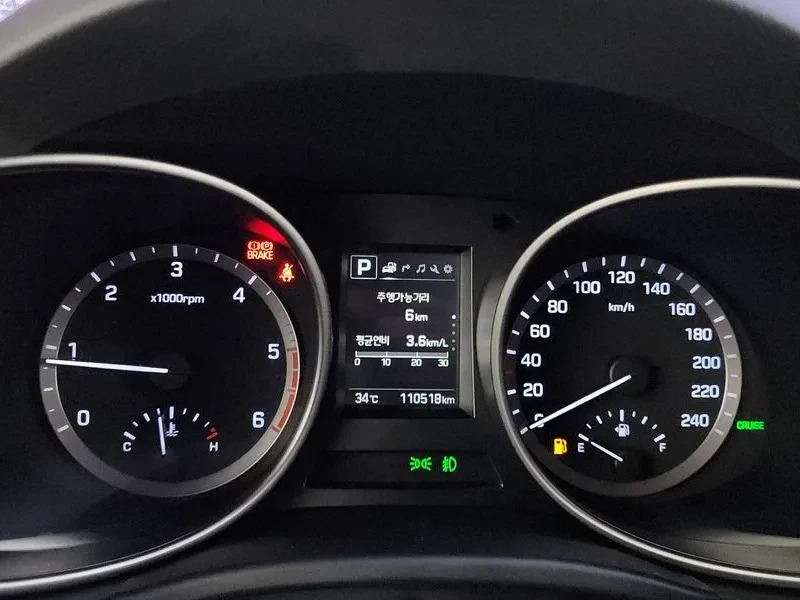 Hyundai Santa fe 2.0 2Wd Premium, снимка 8 - Автомобили и джипове - 55888720