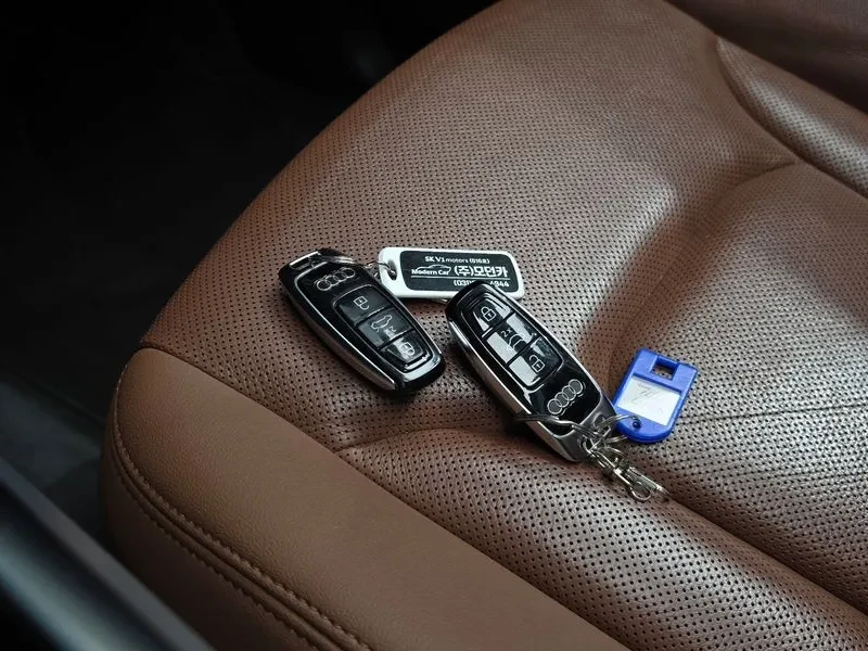 Audi Q7 3.0 TDI Quattro - САМО 30% АВАНС, снимка 15 - Автомобили и джипове - 55951549