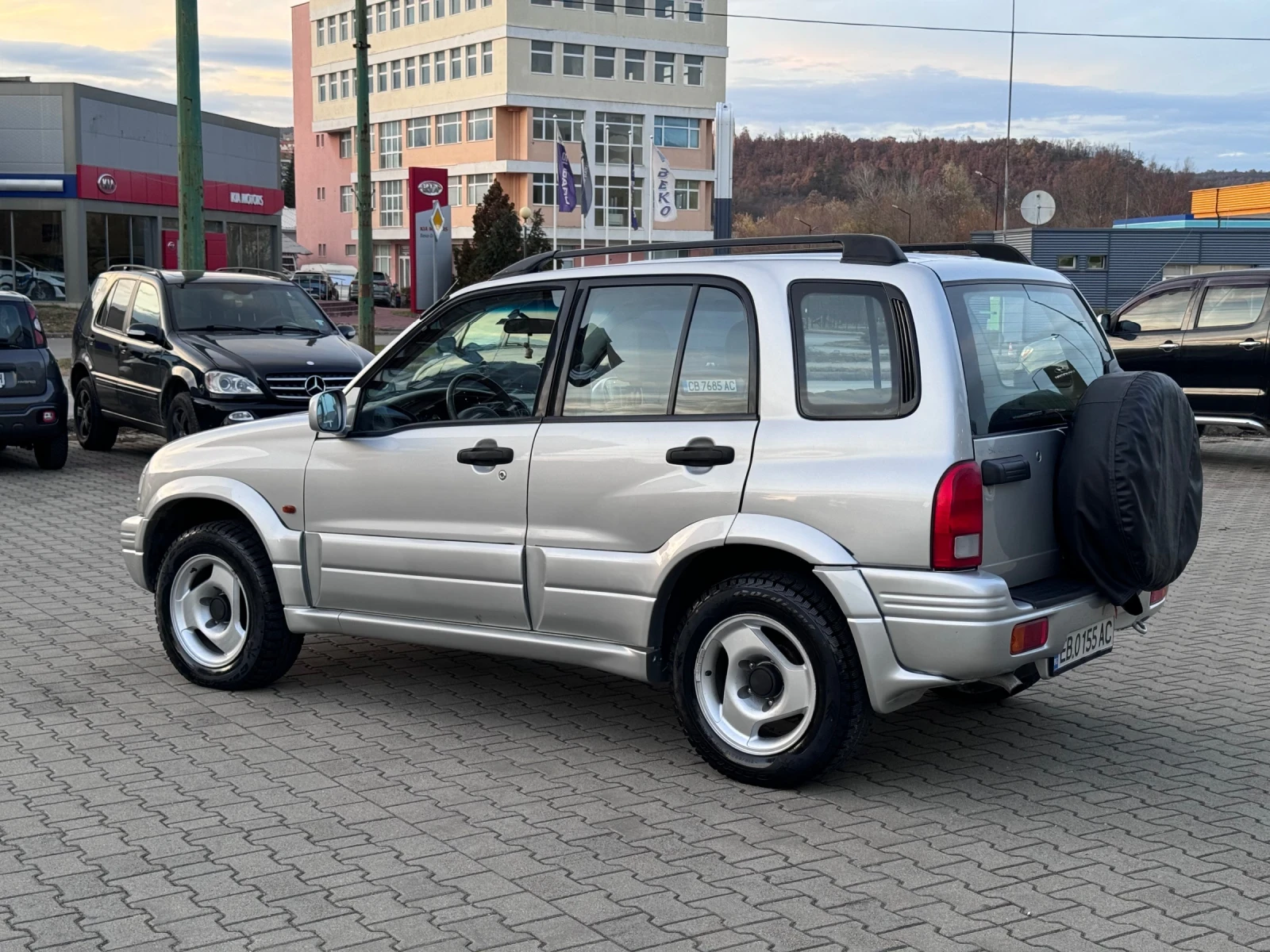 Suzuki Vitara 2.5/ 150kc - изображение 6