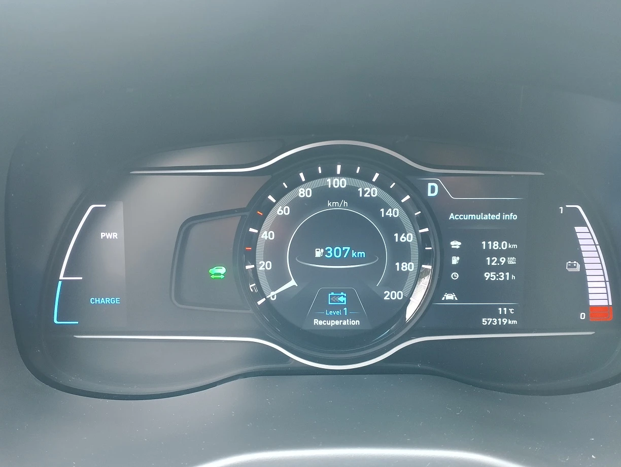 Hyundai Kona 64KWh* SOH100%* BLUE LINK* DISTRONIC* NAVIтермопом - изображение 8