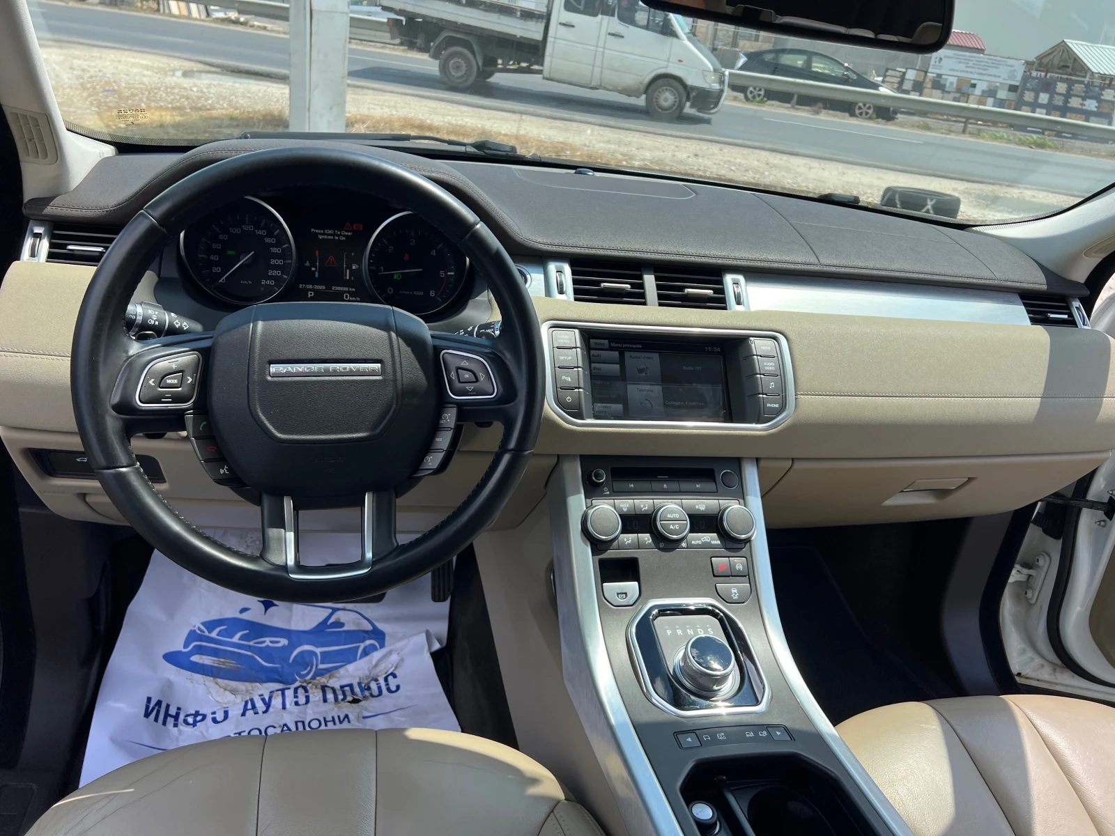 Land Rover Range Rover Evoque 2.2d-4x4- | Mobile.bg — изображение 13