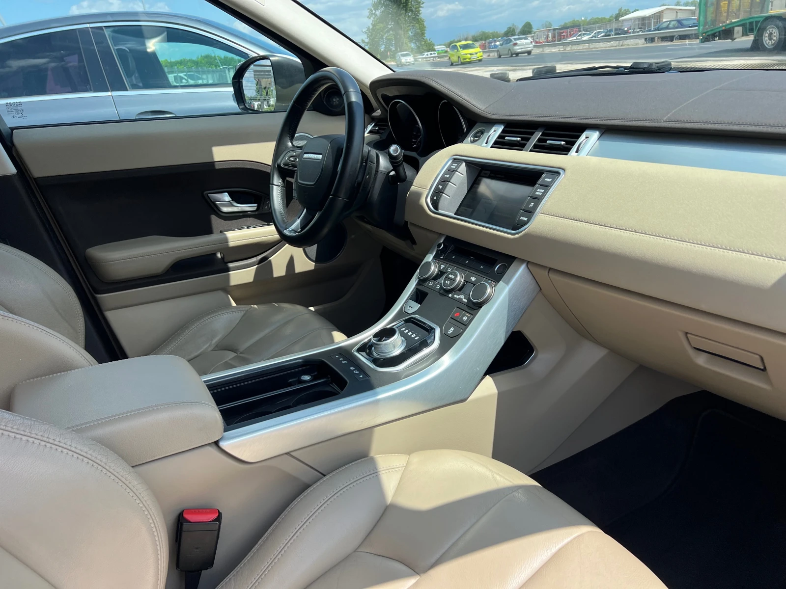 Land Rover Range Rover Evoque 2.2d-4x4- | Mobile.bg — изображение 11