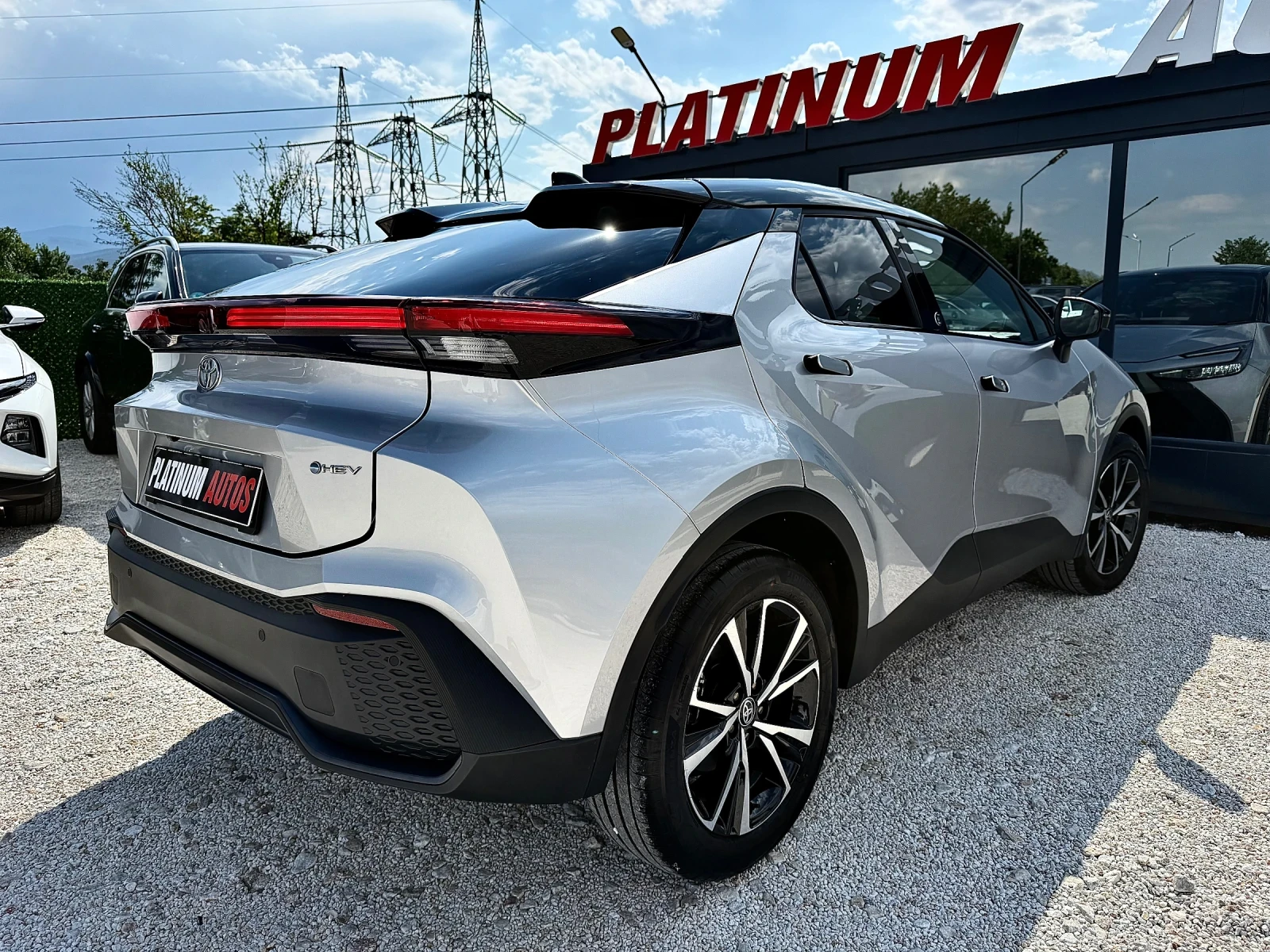 Toyota C-HR 2.0 Hybrid * НАЛИЧНА*  - изображение 9