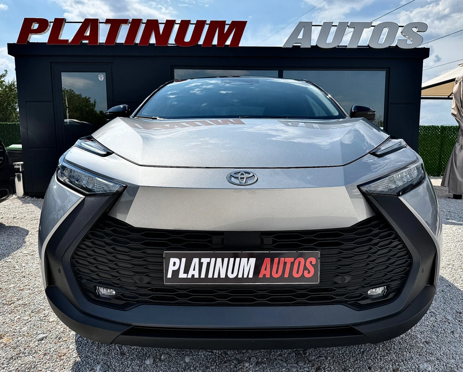 Toyota C-HR 2.0 Hybrid * НАЛИЧНА*  - изображение 2