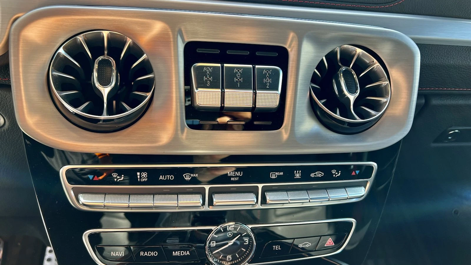 Mercedes-Benz G 400 d - изображение 5