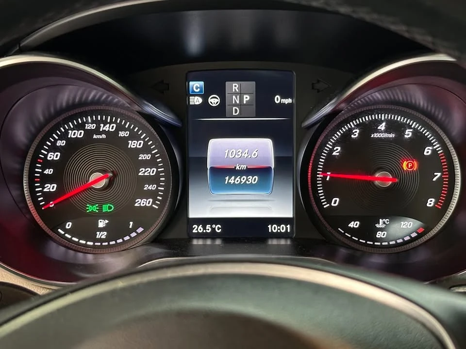 Mercedes-Benz GLC 300 PANO| HEATED SEATS| MEMORY| 360 Cam - изображение 8