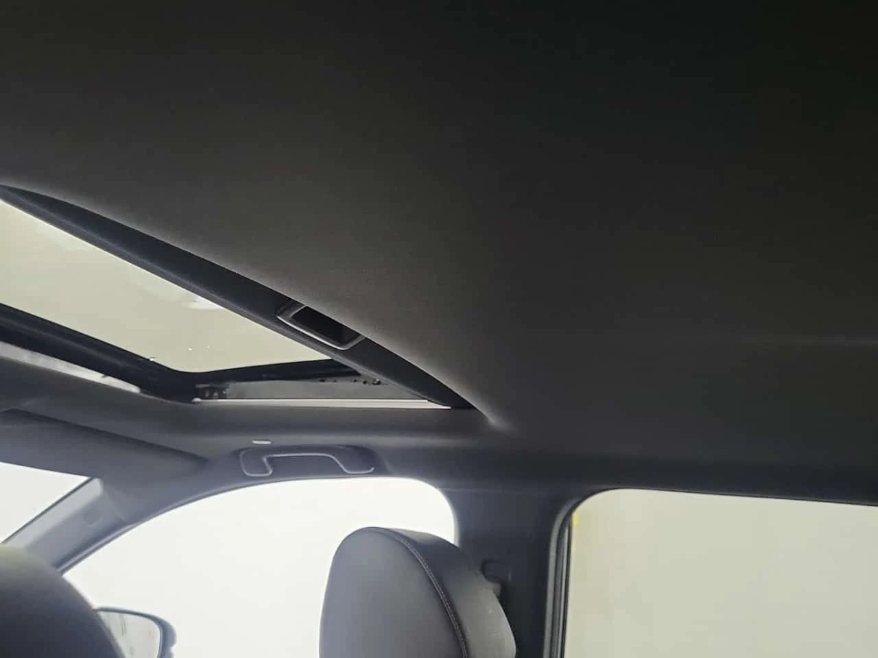 Honda Cr-v TOURING Hybrid * Един собственик * Без инциденти, снимка 12 - Автомобили и джипове - 54063920