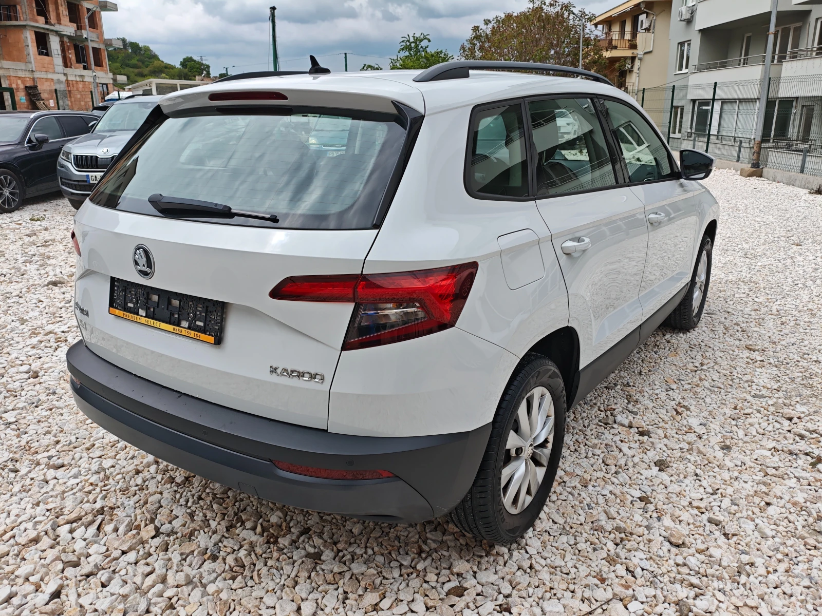 Skoda Karoq 1.5TSI 150кс. , снимка 5 - Автомобили и джипове - 54383007