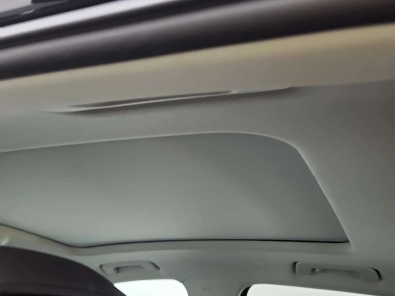 Audi Q3 * CARFAX * ПЕРФЕКТНО СЕРВИЗИРАНА * ПАНОРАМА * , снимка 13 - Автомобили и джипове - 54942111