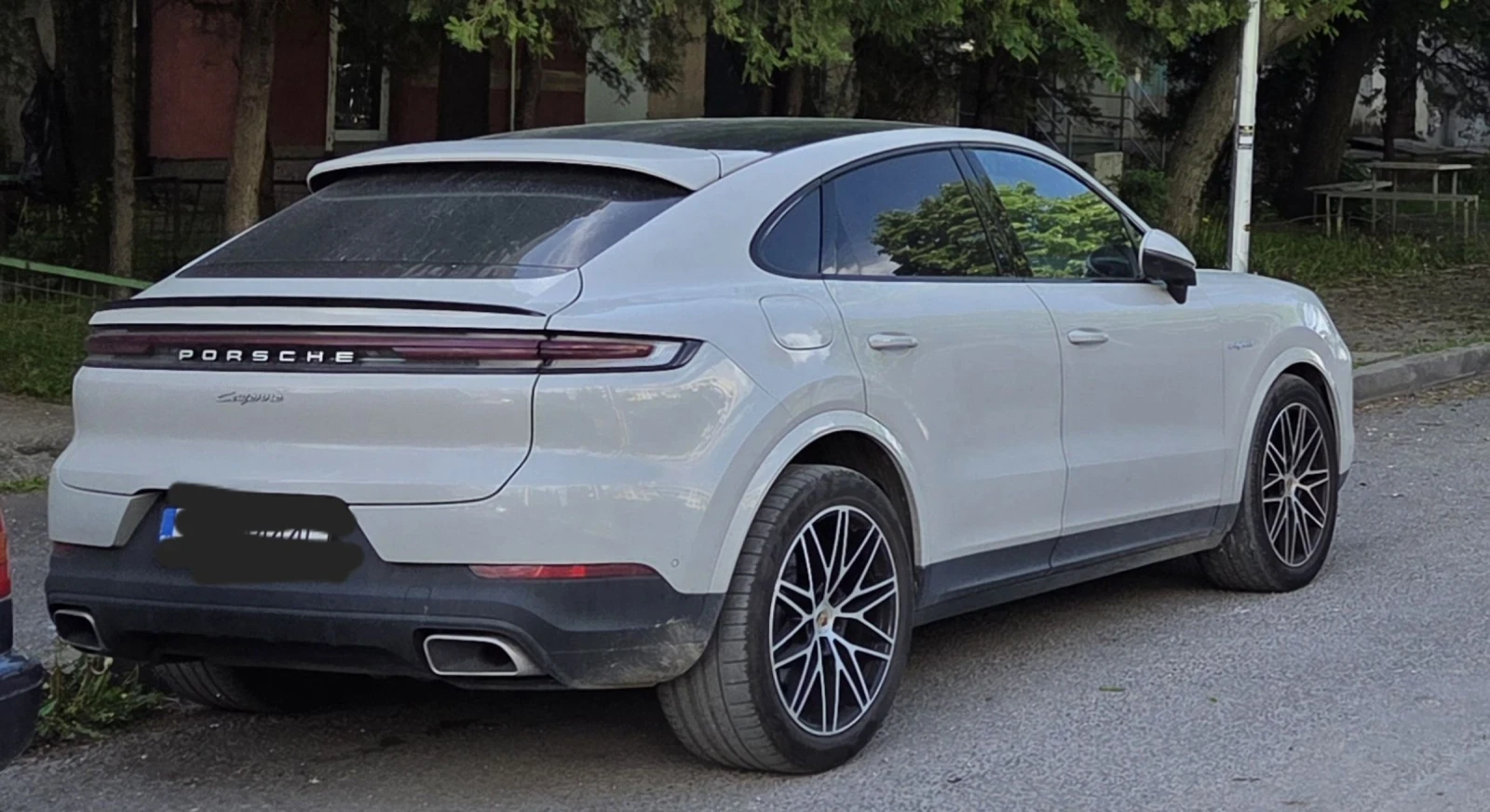 Porsche Cayenne Coupe 