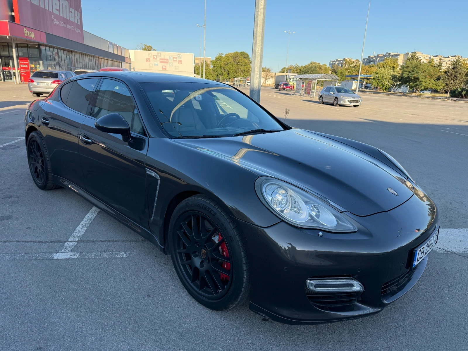 Porsche Panamera ЗАДЪЛЖИТЕЛЕН* БАРТЕР* TurboS* 550кс, снимка 4 - Автомобили и джипове - 55013688