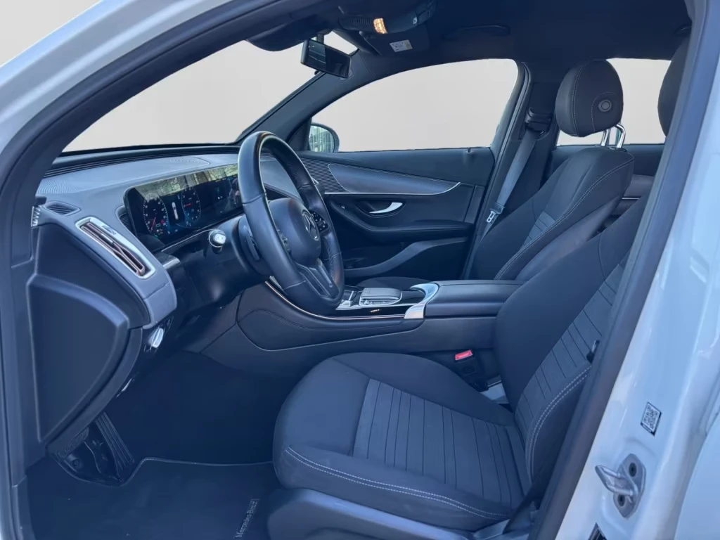Mercedes-Benz EQC 400 4M/БАТЕРИЯ-94%/80KWH/KEYL/CAM/TOP, снимка 5 - Автомобили и джипове - 55092073