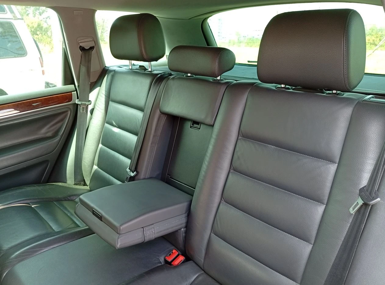 VW Touareg, снимка 7 - Автомобили и джипове - 56267851