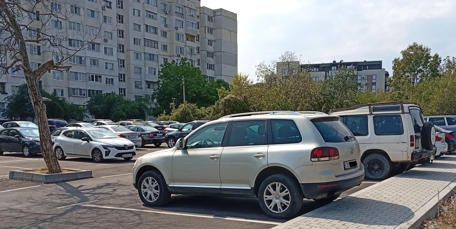 VW Touareg, снимка 3 - Автомобили и джипове - 56267851