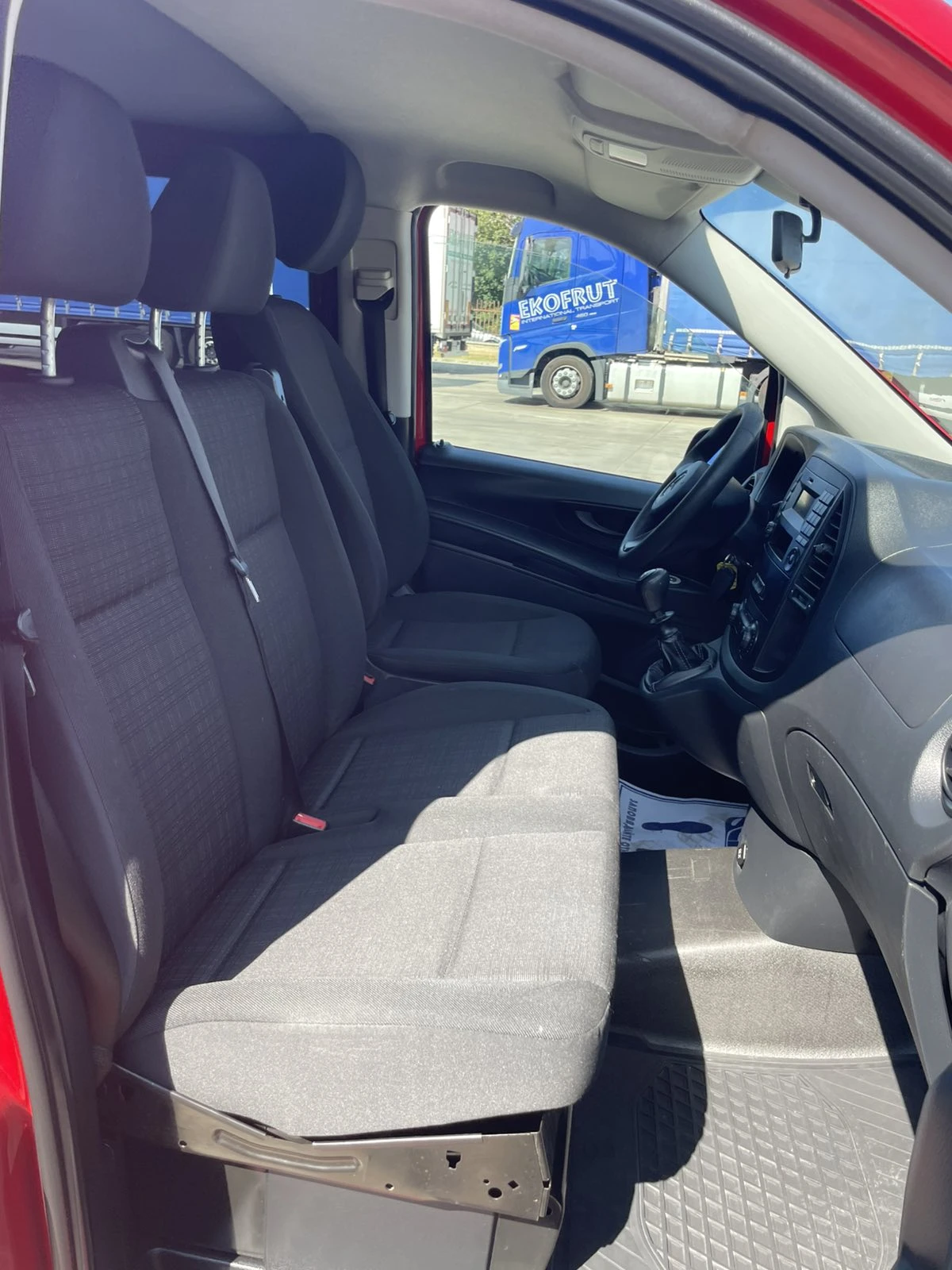 Mercedes-Benz Vito 2.2 Cdi Дълга база, Товаропътническо - изображение 10