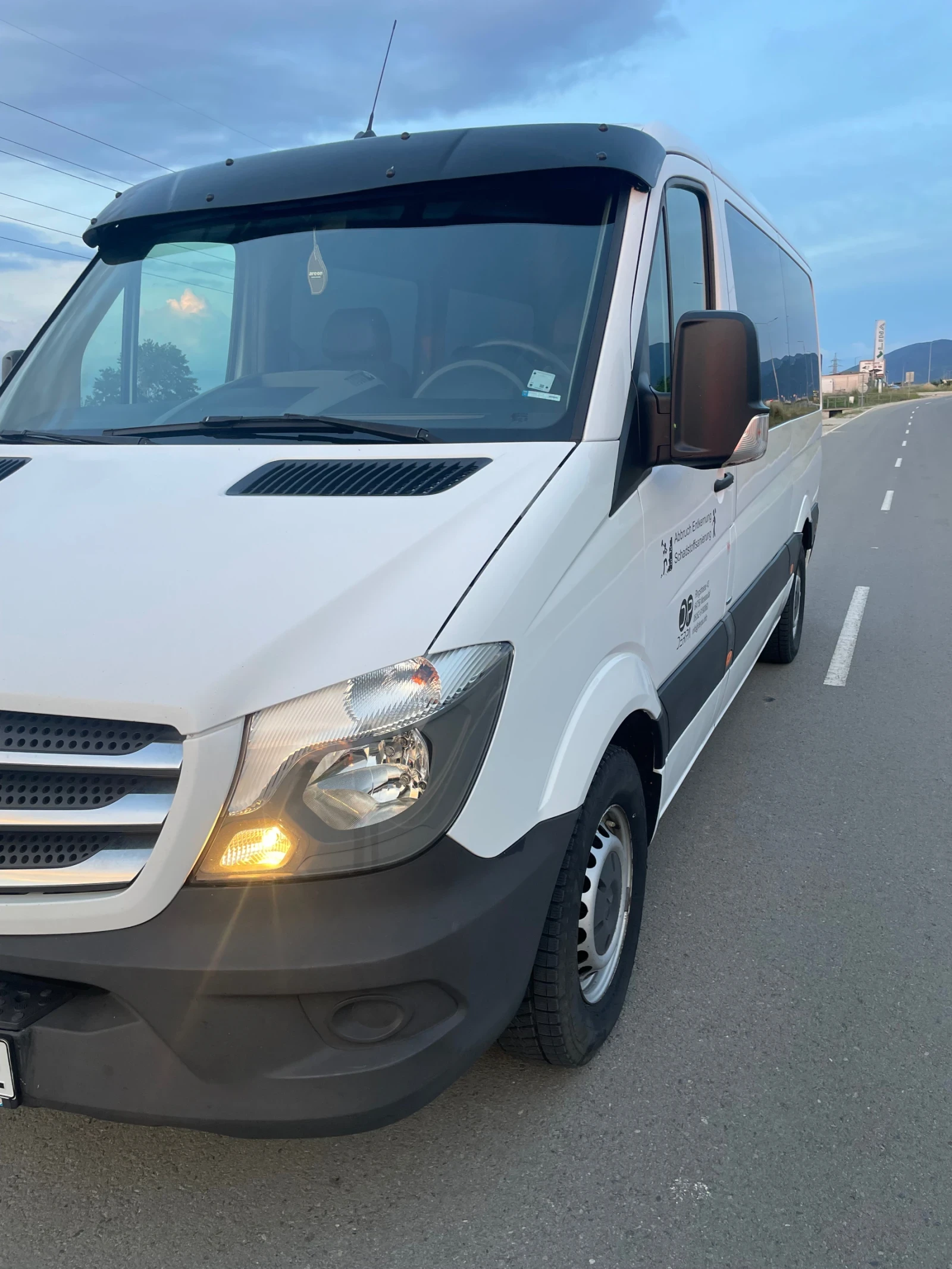 Mercedes-Benz 316, снимка 3 - Бусове и автобуси - 54826118