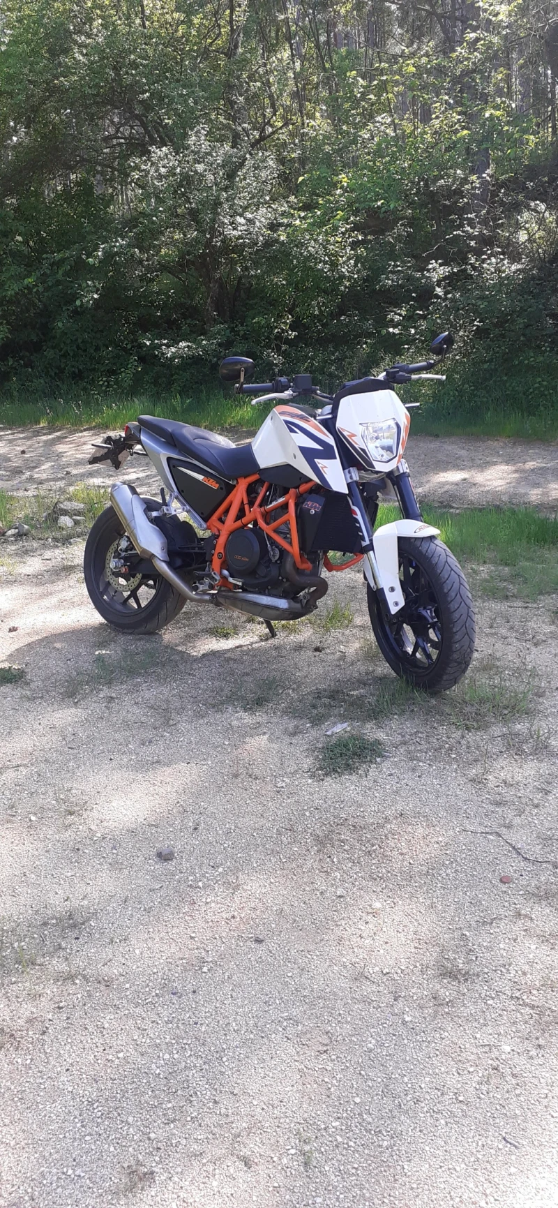 Ktm Duke 690 ABS, снимка 10 - Мотоциклети и мототехника - 52537336