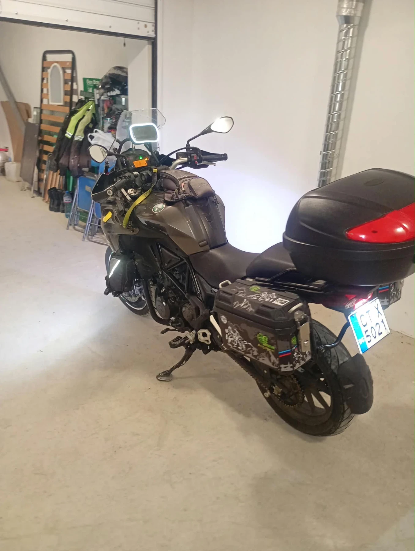 Benelli TRK 502, снимка 3 - Мотоциклети и мототехника - 56484717