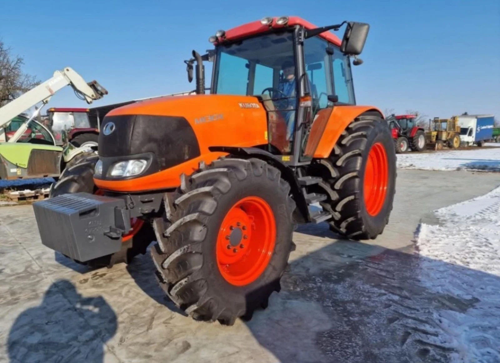 Трактор Kubota M130 - изображение 2