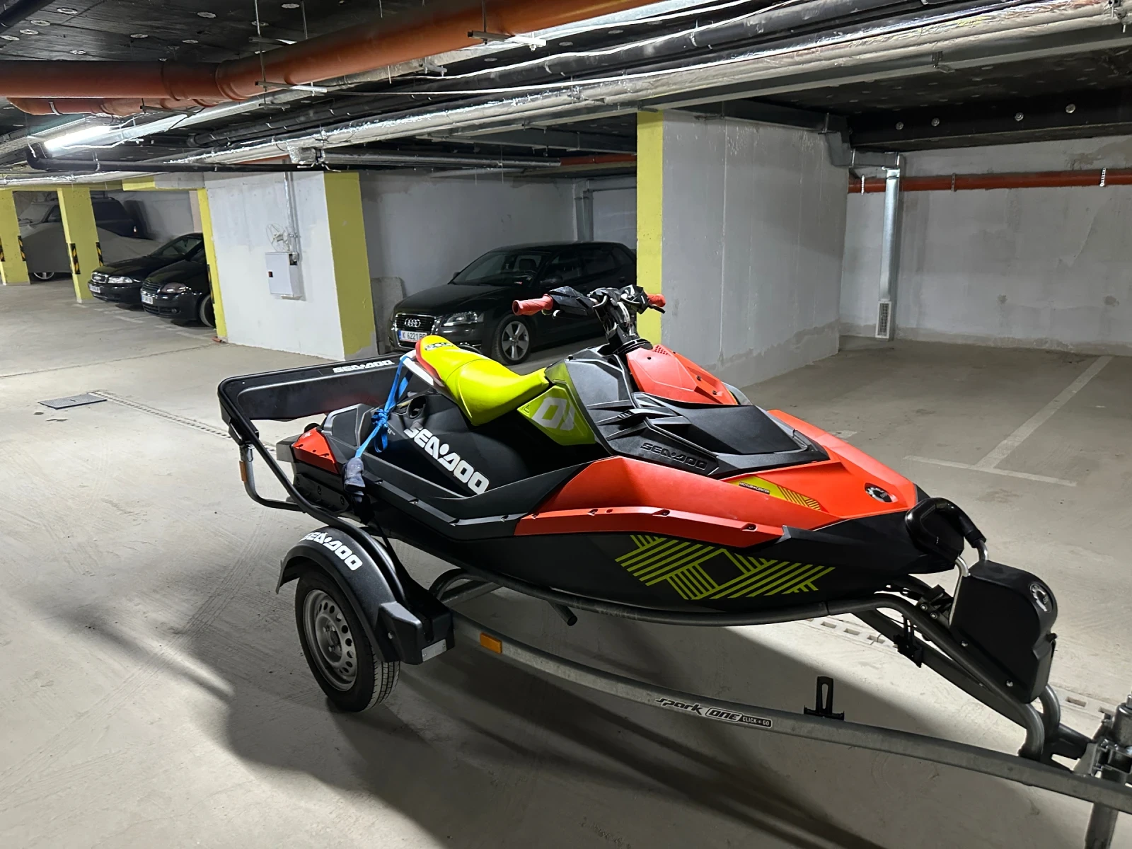 Джет Bombardier Sea Doo Spark Trixx, снимка 6 - Воден транспорт - 54808601