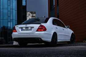 Mercedes-Benz E 500, снимка 4