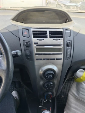 Toyota Yaris 1.3 benzin | Mobile.bg    13