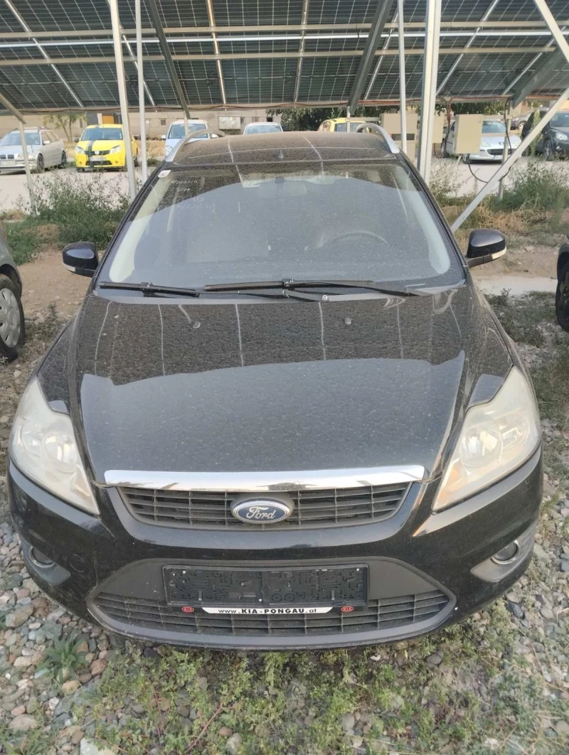 Ford Focus 1.4i, снимка 1 - Автомобили и джипове - 47145268