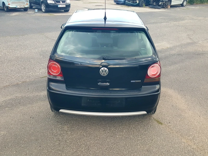 VW Polo, снимка 9 - Автомобили и джипове - 48044053