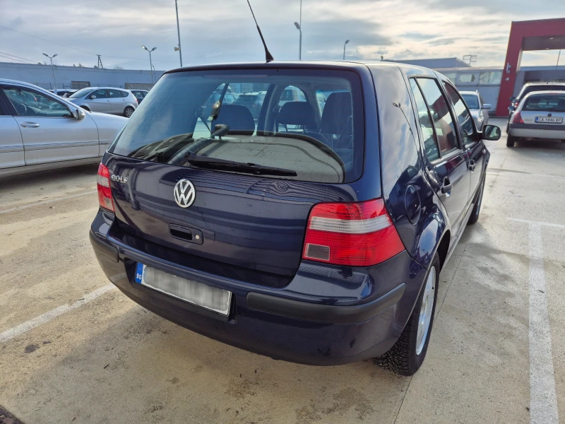 VW Golf 4 1.4i 16V, снимка 4 - Автомобили и джипове - 48482294