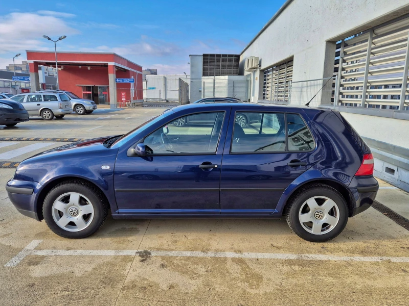 VW Golf 4 1.4i 16V, снимка 6 - Автомобили и джипове - 48482294