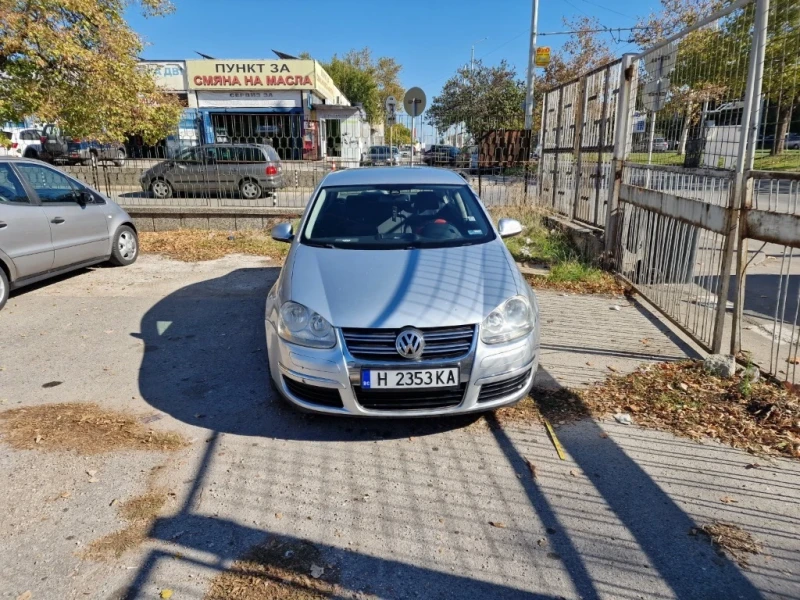 VW Jetta, снимка 2 - Автомобили и джипове - 48817776