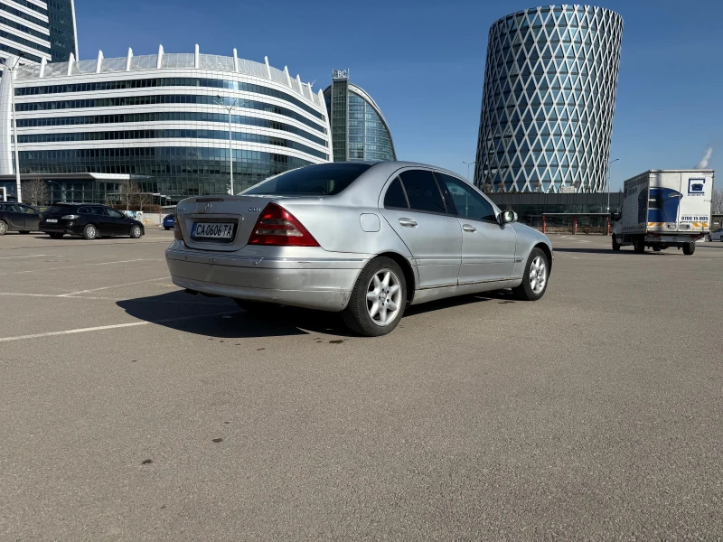 Mercedes-Benz C 270, снимка 3 - Автомобили и джипове - 49022395