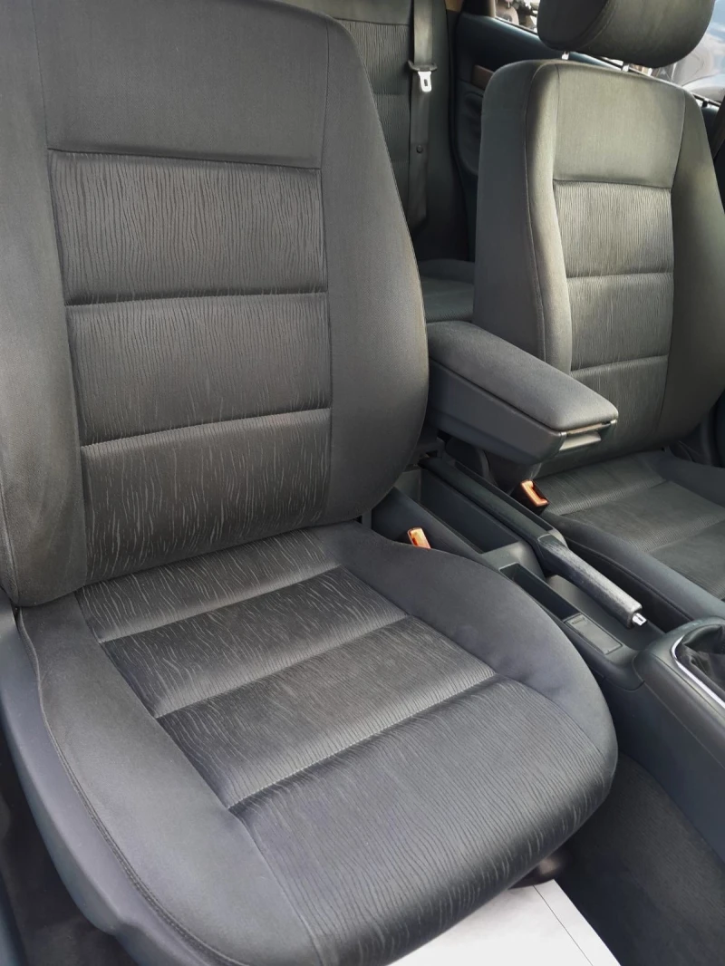 Audi A4 1.9TDI/LIMOSINE/FACELIFT, снимка 9 - Автомобили и джипове - 51196856