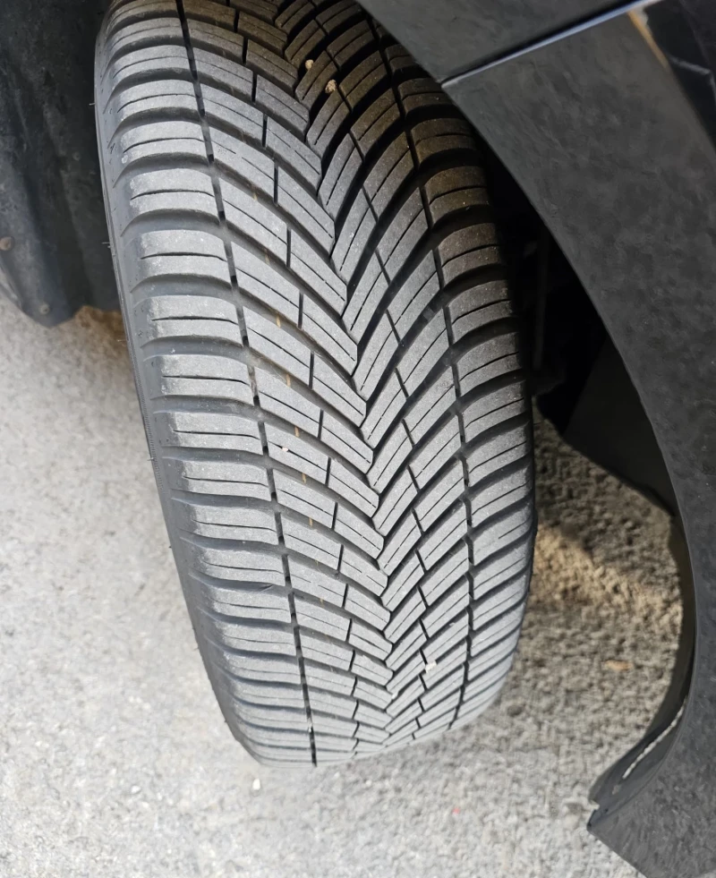 Seat Leon 1.6tdi clh dsg7 , снимка 6 - Автомобили и джипове - 51231509