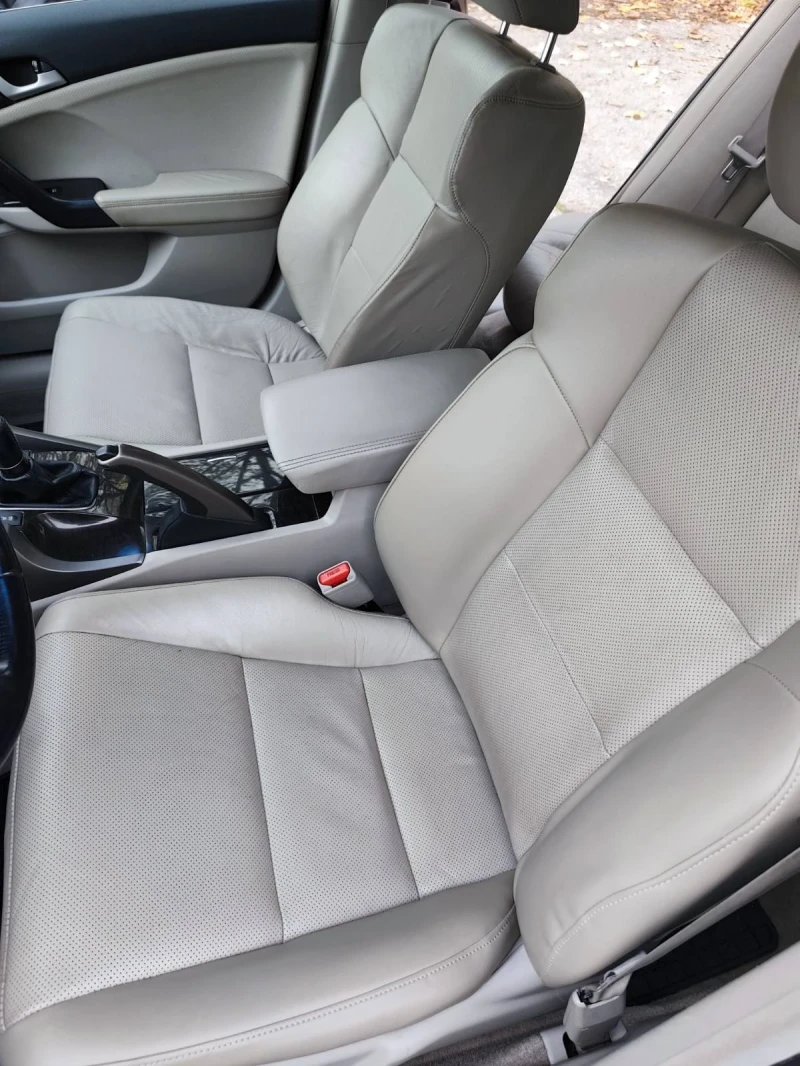 Honda Accord 2.4, снимка 9 - Автомобили и джипове - 52434238