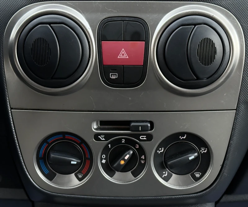 Fiat Qubo 1.3M-JET КЛИМАТИК ! ! !, снимка 13 - Автомобили и джипове - 52839525
