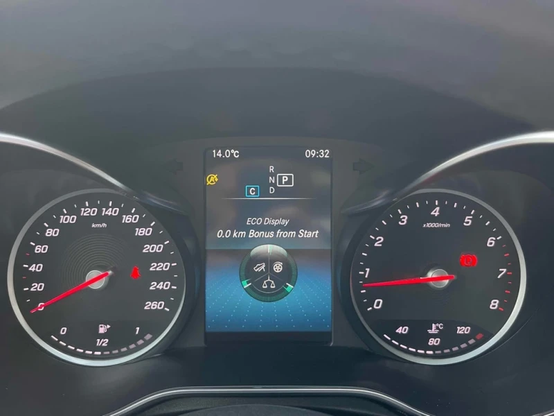 Mercedes-Benz C 300 * CARFAX * БЕЗ ПЪРВОНАЧАЛНА ВНОСКА, снимка 8 - Автомобили и джипове - 53182460