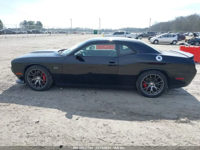 Dodge Challenger SRT 392 - изображение 6