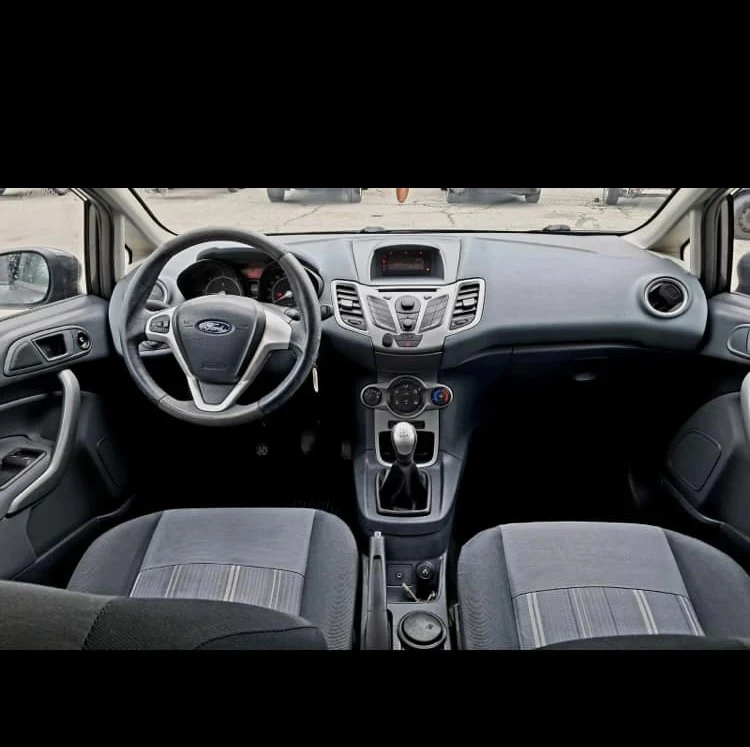 Ford Fiesta  - изображение 6