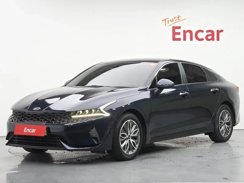 Kia K5 2.0 Hybrid Signature - САМО 30% АВАНС!