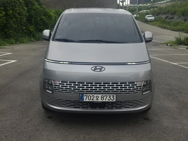 Hyundai Staria  11-Seater Modern | Mobile.bg � ����������� 3