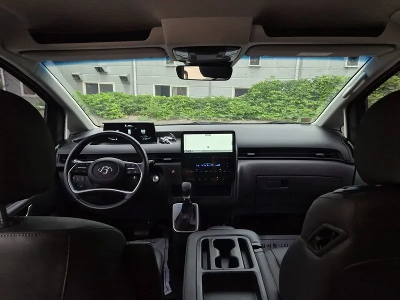 Hyundai Staria  11-Seater Modern | Mobile.bg � ����������� 7