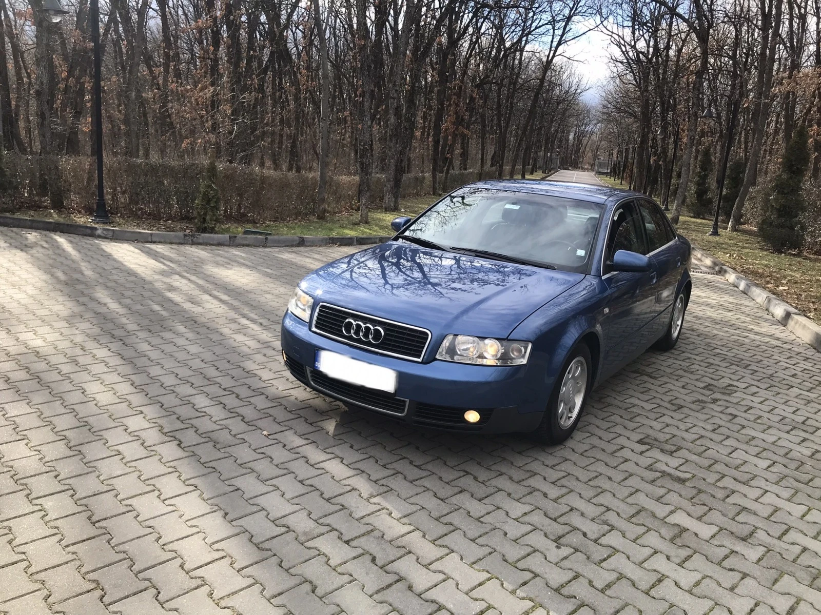 Audi A4 B6 - изображение 2