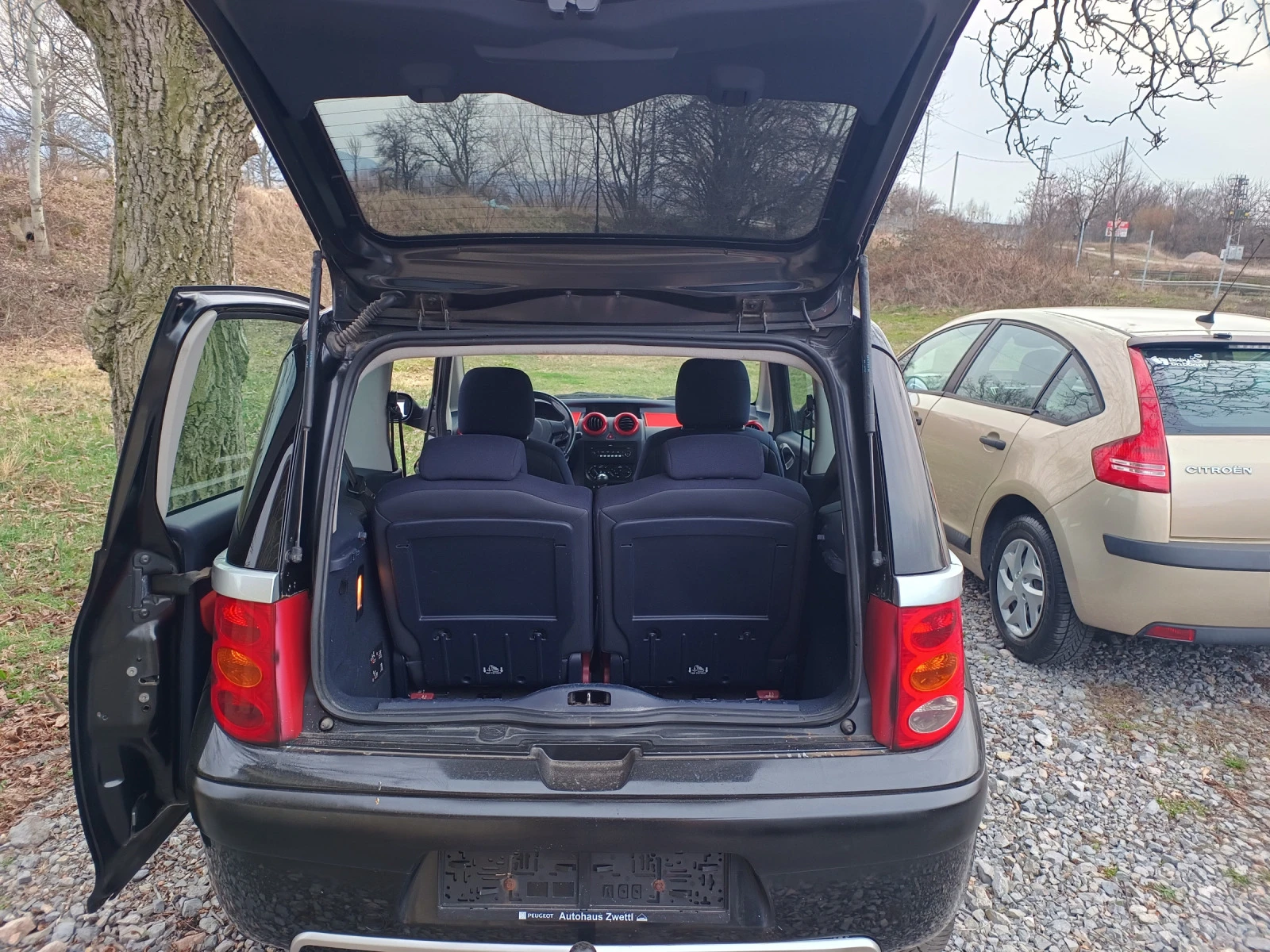 Peugeot 1007 1.6 16V/ TRENDY Sport  | Mobile.bg   11