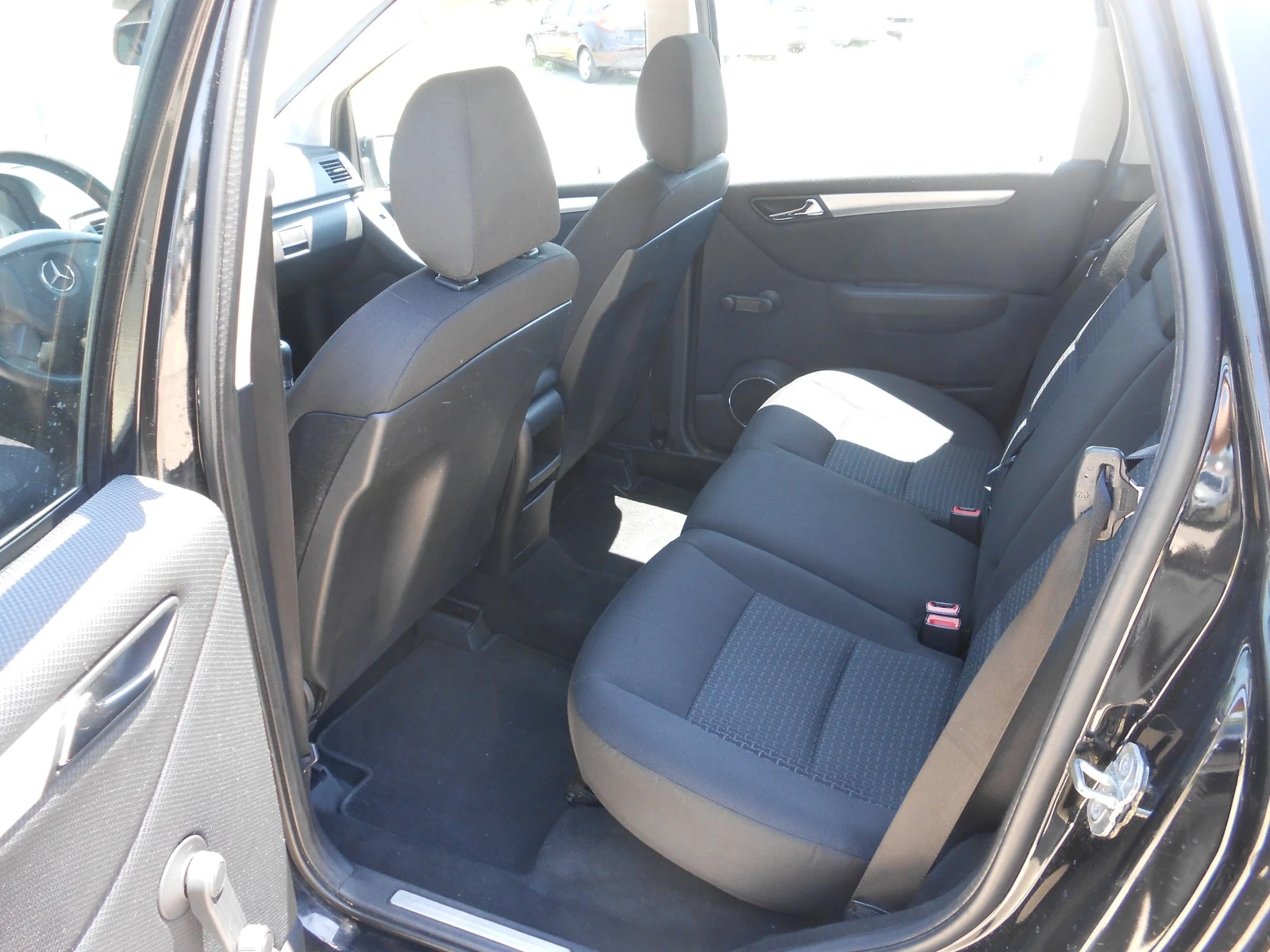 Mercedes-Benz B 180 2.0-NGT-Euro-5A | Mobile.bg — изображение 16