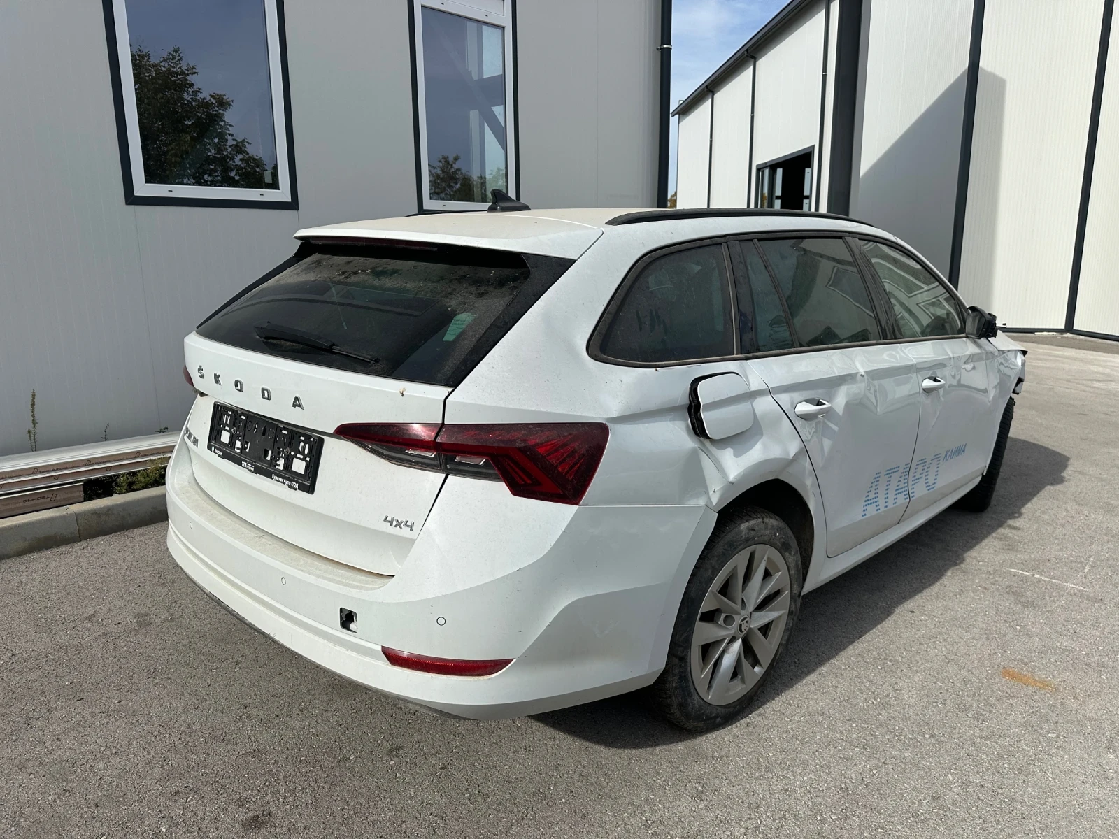 Skoda Octavia 2.0 tdi 4x4 - изображение 3