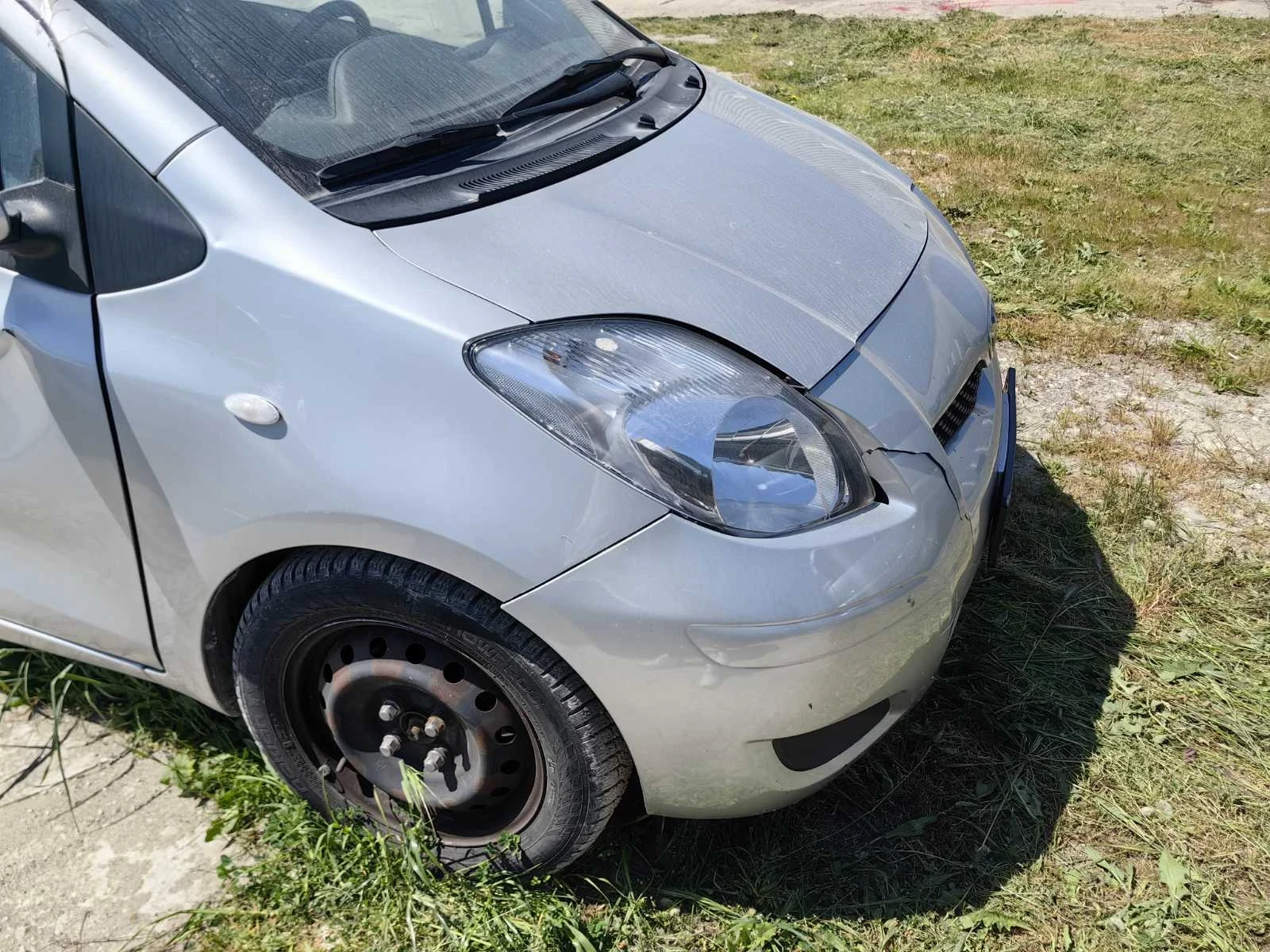 Toyota Yaris 1.3 benzin - изображение 4