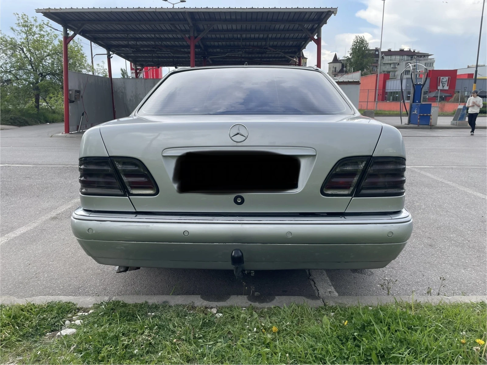Mercedes-Benz E 290 TD - изображение 2